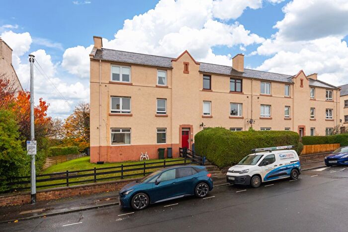 2 Bedroom Flat For Sale In / Moat Drive, Edinburgh, EH14