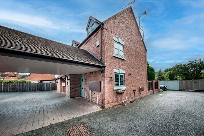 3 Bedroom End Of Terrace House For Sale In Abbey Mews, Alcester, B49