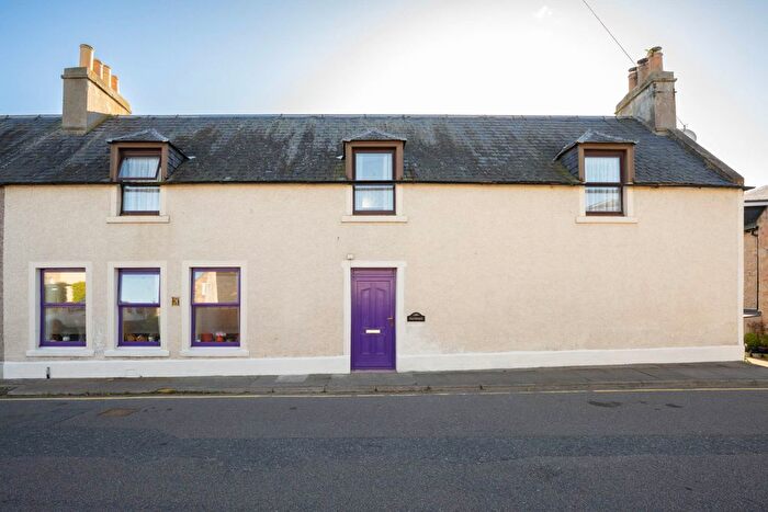 4 Bedroom Semi-Detached House For Sale In Harbour Street, Nairn, IV12