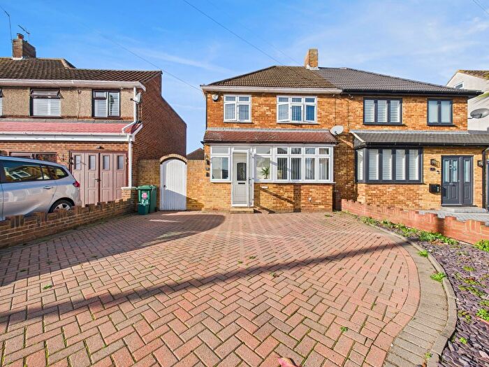 3 Bedroom Semi-Detached House To Rent In Carew Road, Ashford, Surrey, TW15