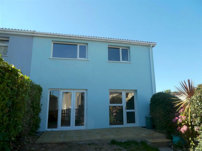 2 Bedroom Semi-Detached House To Rent In Wimblewood Close, West Cross, Swansea, SA3