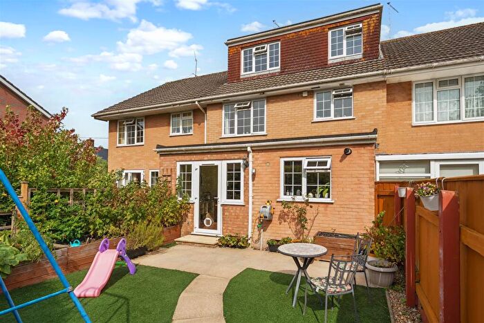 4 Bedroom Terraced House For Sale In Church Road, Pimperne, Blandford Forum, DT11