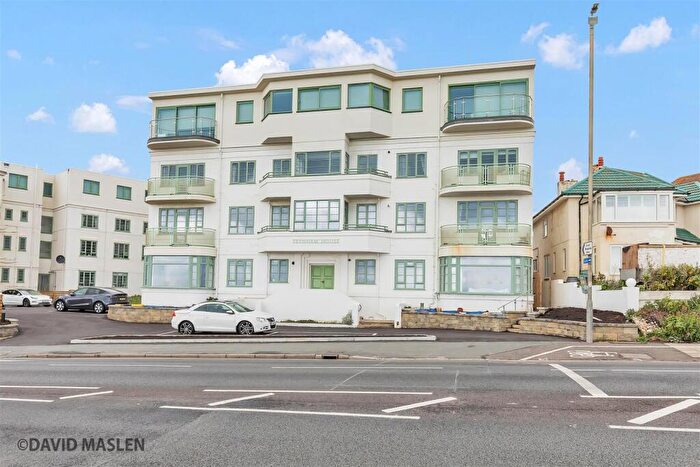 Flat To Rent In Marine Drive, Saltdean, Brighton, BN2