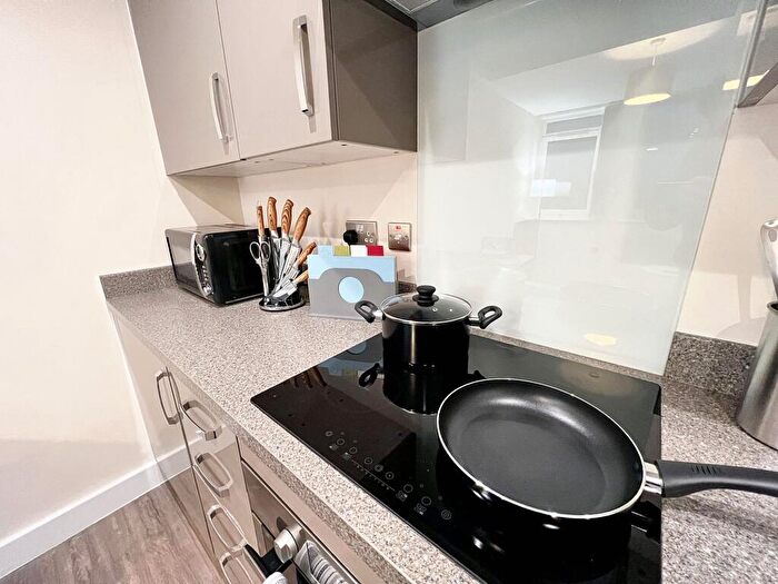 1 Bedroom Apartment For Sale In Queens Road, Queens House, CV1
