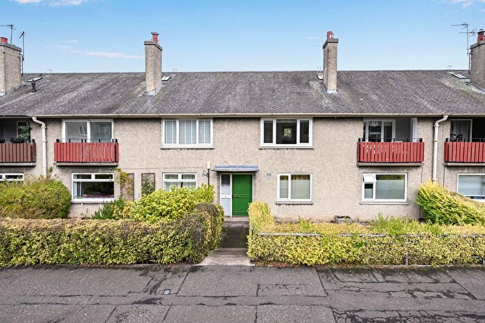 2 Bedroom Flat For Sale In / Lady Nairne Crescent, Duddingston, Edinburgh, EH8