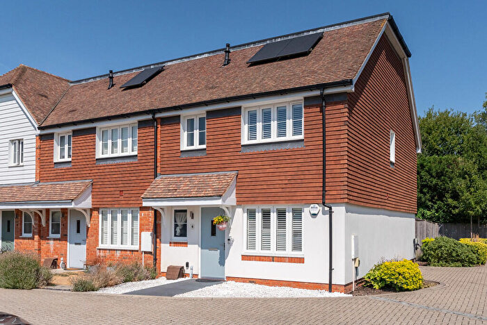 3 Bedroom Terraced House For Sale In Randall Close, Beare Green, RH5