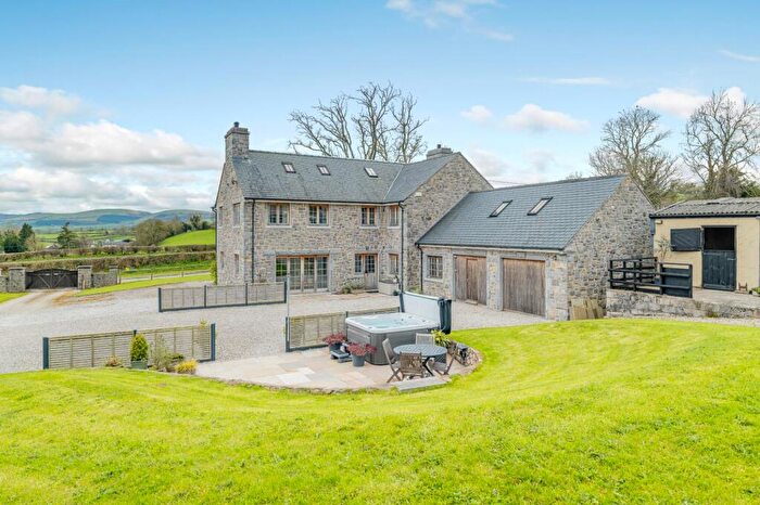 5 Bedroom Equestrian Facility For Sale In Bwlch, Rhes-y-Cae, Holywell, Flintshire, CH8