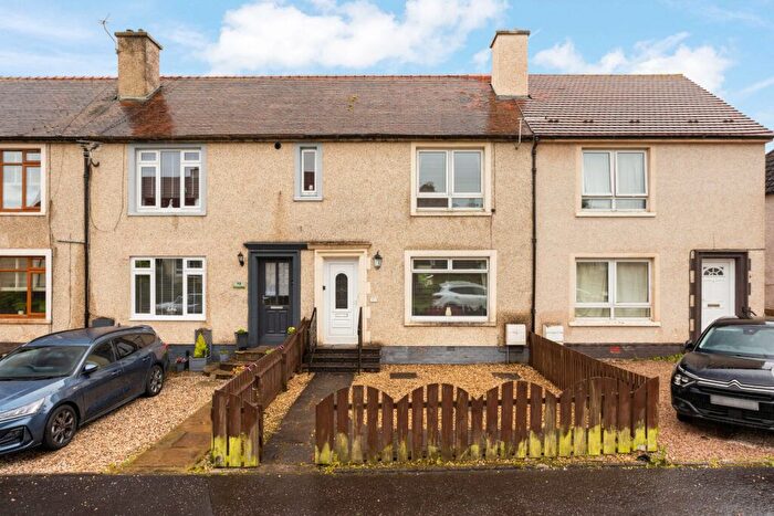 2 Bedroom Terraced House For Sale In Burnlea Drive, Stoneyburn, West Lothian, EH47