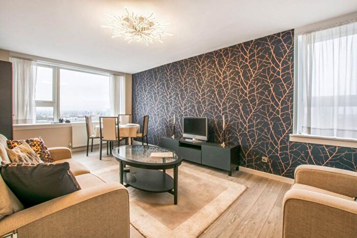 2 Bedroom Flat To Rent In Adelaide Road, Hampstead, London, NW3