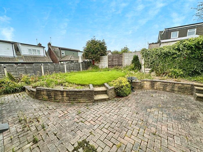 4 Bedroom Detached Bungalow For Sale In Mendip Crescent, Bury, BL8