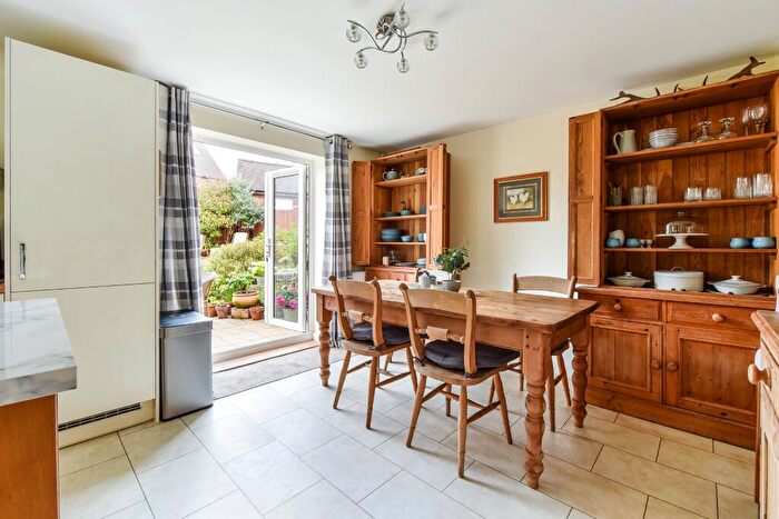 4 Bedroom Detached House For Sale In Swanmore, SO32
