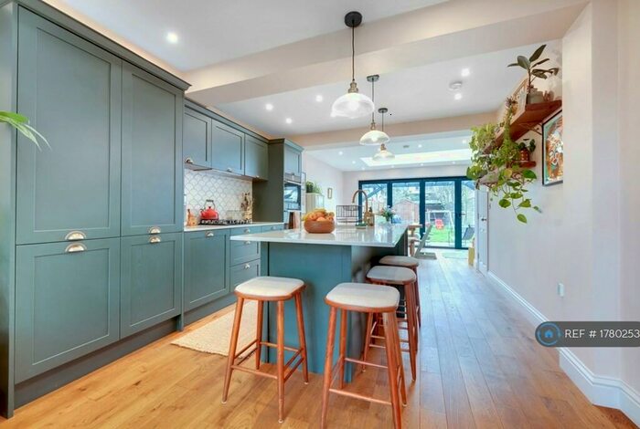 3 Bedroom Terraced House To Rent In Beeleigh Road, Morden, SM4