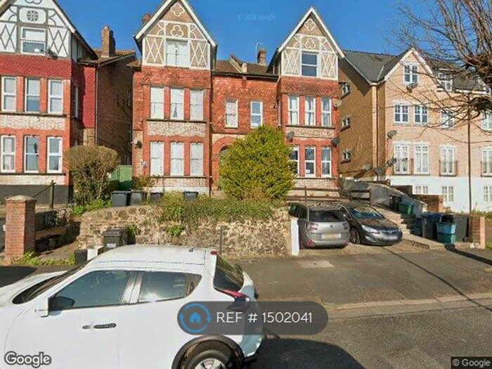 2 Bedroom Flat To Rent In Avondale Road, South Croydon, CR2