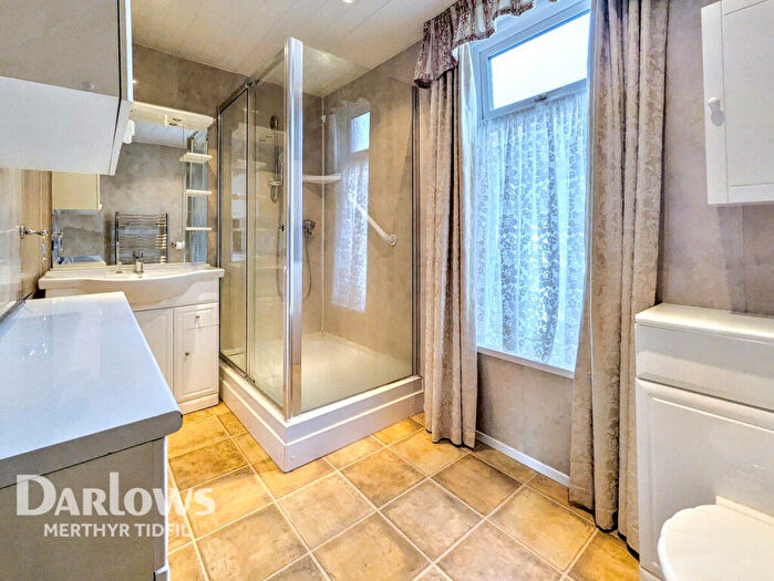 3 Bedroom End Of Terrace House For Sale In Hill View Terrace, Merthyr Tydfil, CF48