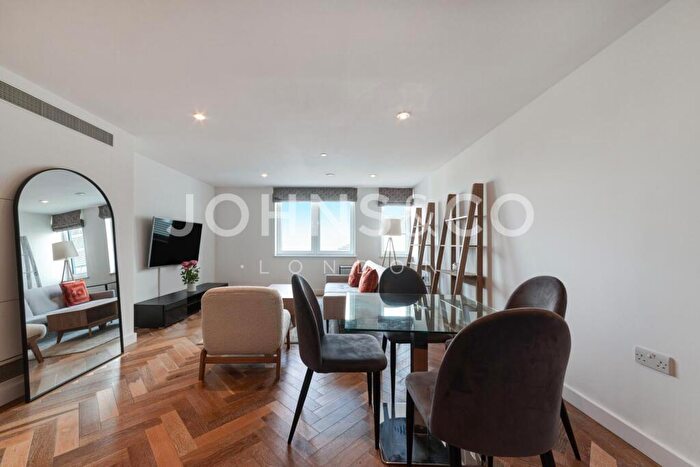 2 Bedroom Apartment To Rent In Eagle Point, City Road, London, EC1V