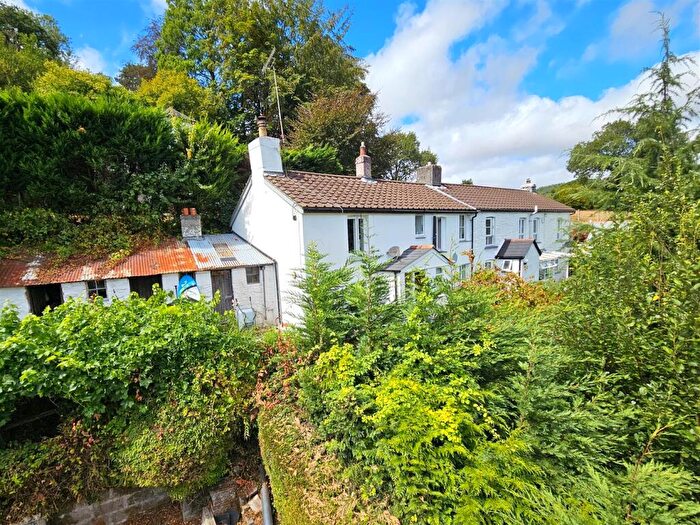 2 Bedroom Cottage For Sale In Newbridge, Gunnislake, PL18