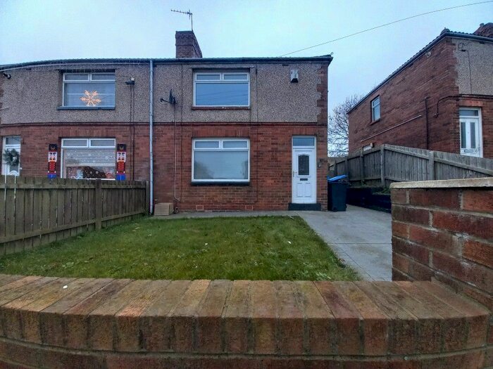 2 Bedroom Semi-Detached House To Rent In Lime Road, Ferryhill, DL17