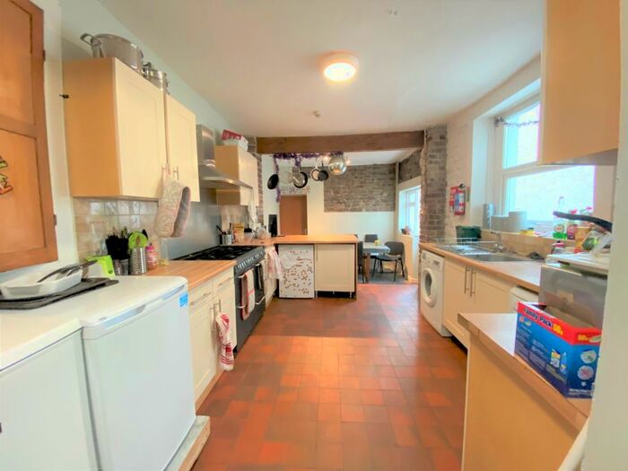 1 Bedroom House To Rent In King Edward Road, Brynmill, Swansea, SA1