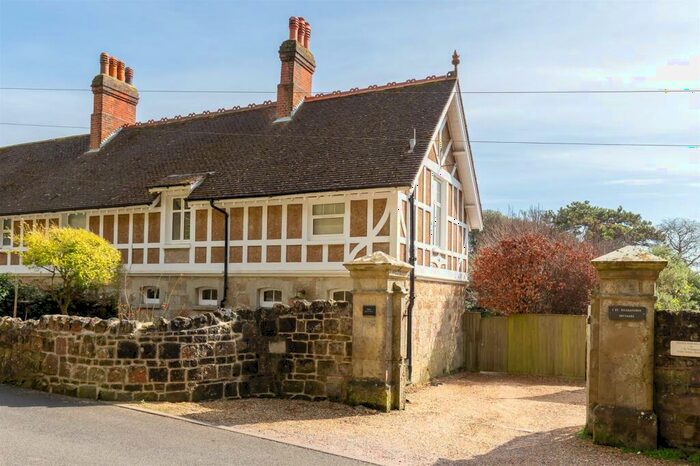 3 Bedroom End Of Terrace House For Sale In St Lawrence, Isle Of Wight, PO38