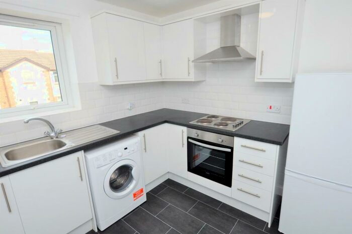 1 Bedroom Apartment To Rent In Sandown, Whitley Bay, NE25