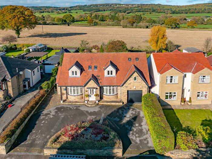 4 Bedroom Detached House For Sale In Darton Road, Cawthorne, Barnsley, S75