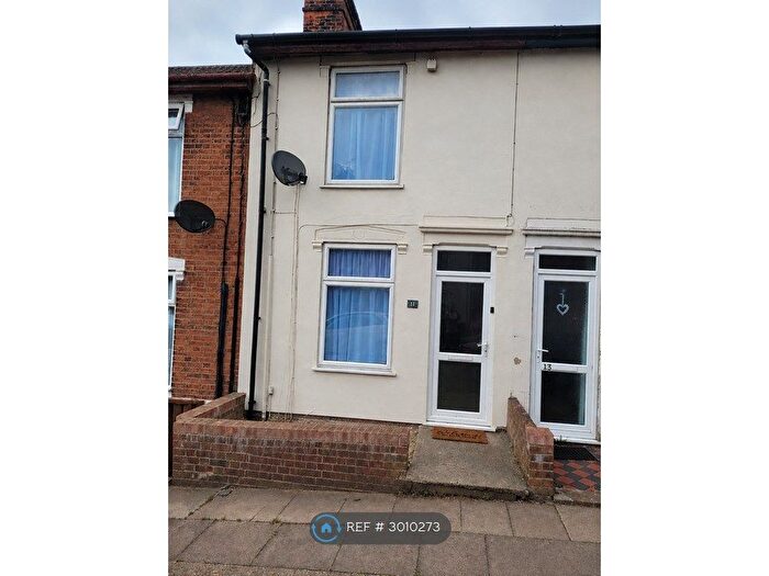 3 Bedroom Terraced House To Rent In Hayhill Road, Ipswich, IP4