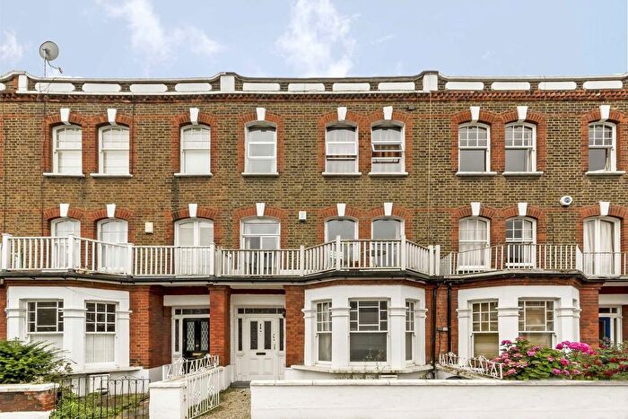 1 Bedroom Flat To Rent In St. Dunstans Road, Barons Court, W6