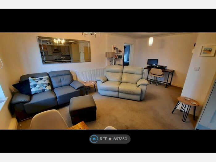 2 Bedroom Flat To Rent In Wolseley Road, Plymouth, PL5