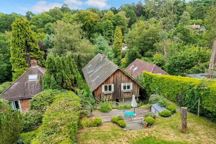 4 Bedroom Detached House To Rent In Marley Lane, Haslemere, GU27