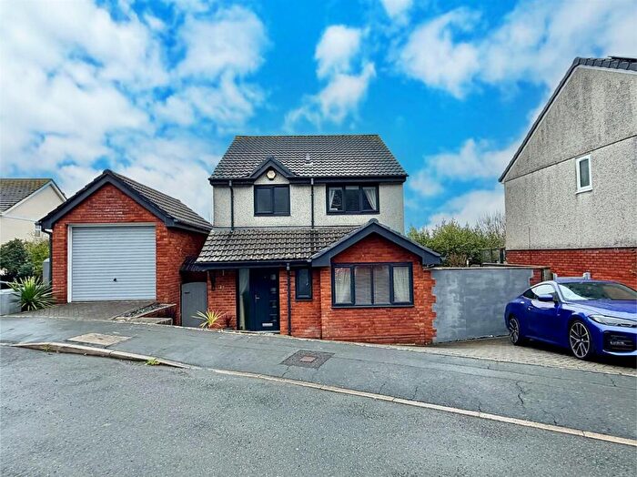 3 Bedroom Detached House For Sale In Hooe, Plymouth, PL9