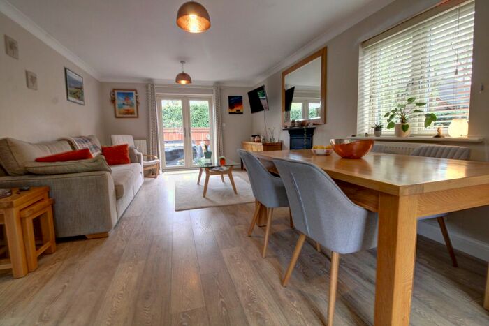 4 Bedroom End Of Terrace House For Sale In Coombe Corner, Highclere, Newbury, RG20