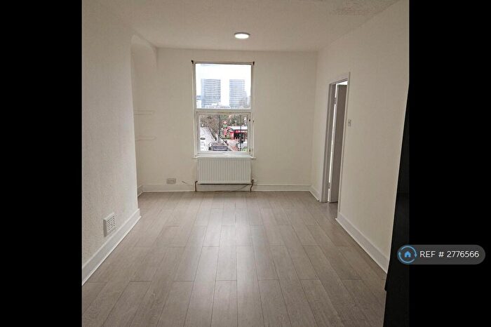 2 Bedroom Flat To Rent In Colman Road, London, E16