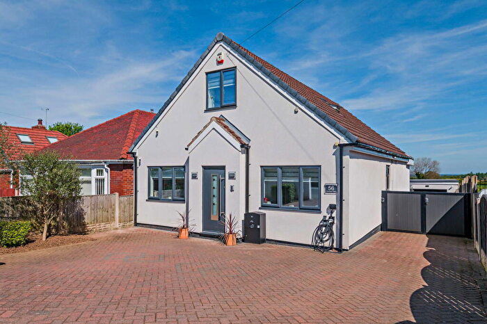 4 Bedroom Detached Bungalow For Sale In Doncaster Road, Braithwell, S66