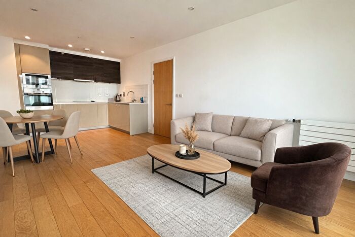 2 Bedroom Flat To Rent In Barking Road, London, E16