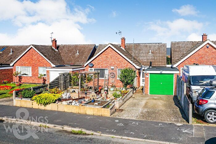 2 Bedroom Detached Bungalow For Sale In Rider Haggard Way, Ditchingham, Bungay, NR35
