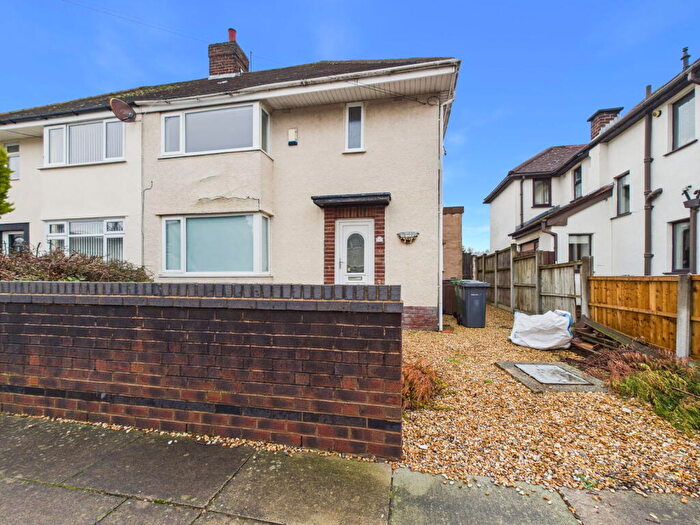 3 Bedroom Semi-Detached House For Sale In Wynnstay Avenue, Maghull, L31