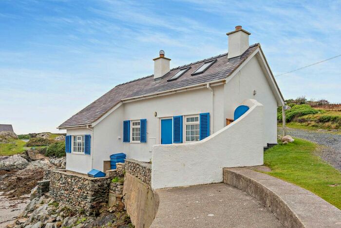 2 Bedroom Detached House For Sale In Rhoscolyn, Holyhead, Isle Of Anglesey, LL65