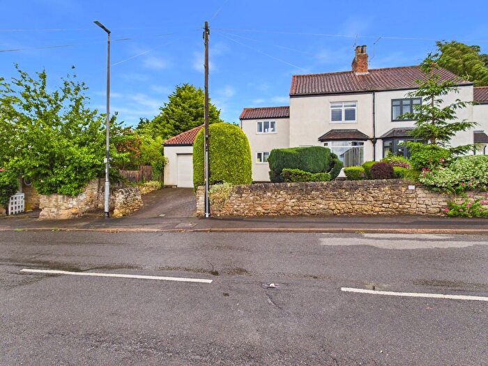 3 Bedroom Cottage For Sale In Rose Cottage, Wentbridge, Pontefract, WF8