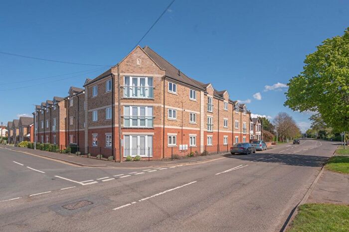 2 Bedroom Flat For Sale In Chichele Street, Higham Ferrers, Rushden, NN10