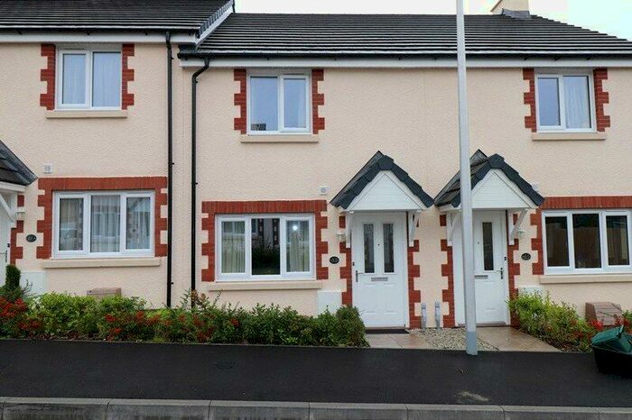 2 Bedroom Terraced House To Rent In Holsworthy, Devon, EX22