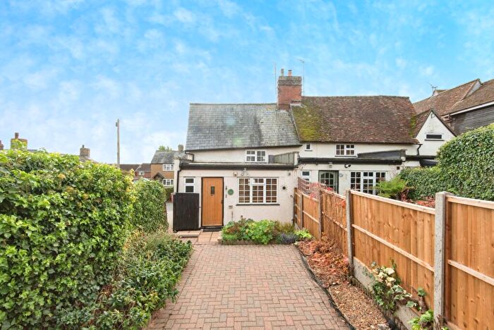 2 Bedroom End Of Terrace House For Sale In Church Street, Shillington, Hitchin, Bedfordshire, SG5