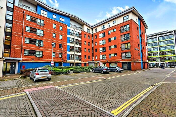 2 Bedroom Apartment For Sale In Millsands, Sheffield, S3
