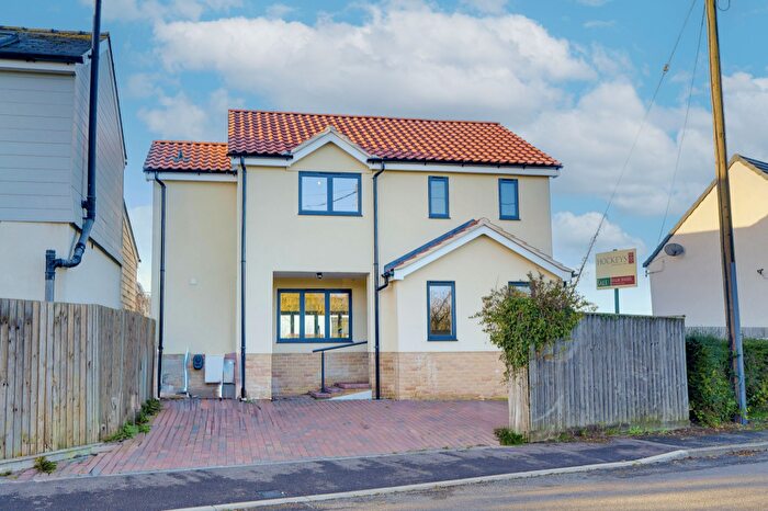 3 Bedroom Detached House For Sale In The Street, Kirtling, CB8