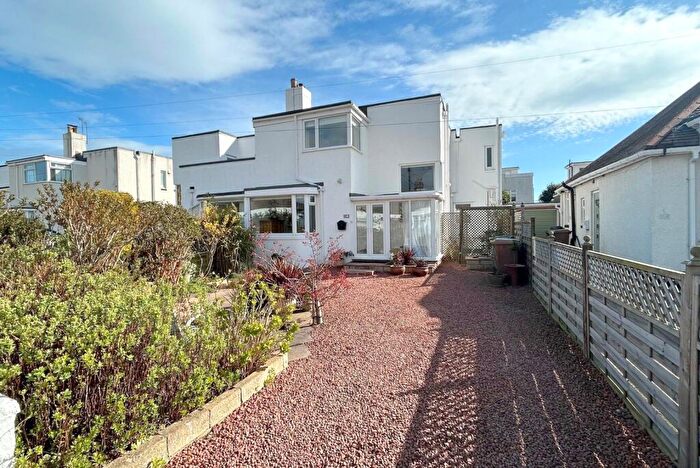 3 Bedroom Semi-Detached House For Sale In Craneswater Avenue, Whitley Bay, NE26