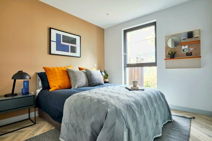 1 Bedroom Apartment To Rent In Rosewood, BS2