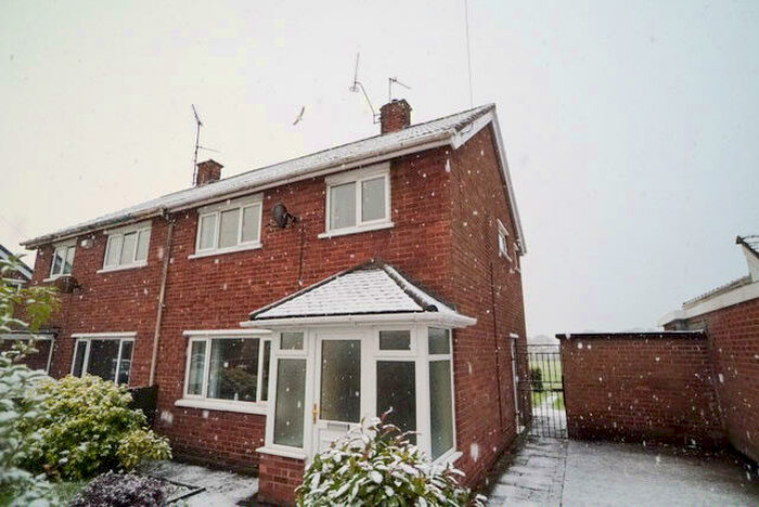 3 Bedroom Semi-Detached House To Rent In Kent Road, Chester, Cheshire, CH2