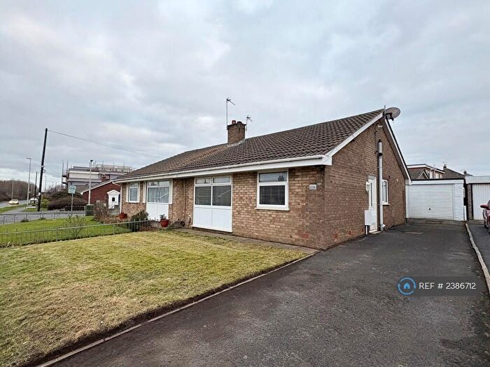 2 Bedroom Bungalow To Rent In Ashfield Road, Bispham, FY2
