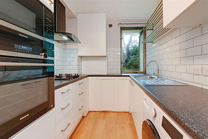 2 Bedroom Flat For Sale In Knightsbridge, South Kensington, SW7