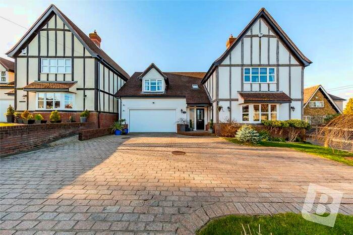 4 Bedroom Detached House For Sale In The Paddocks, Ongar Road, Stondon Massey, Brentwood, Essex, CM15