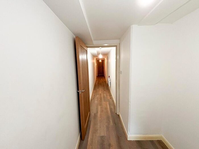 1 Bedroom Flat To Rent In Tomlinson House, Tyburn Road, B24